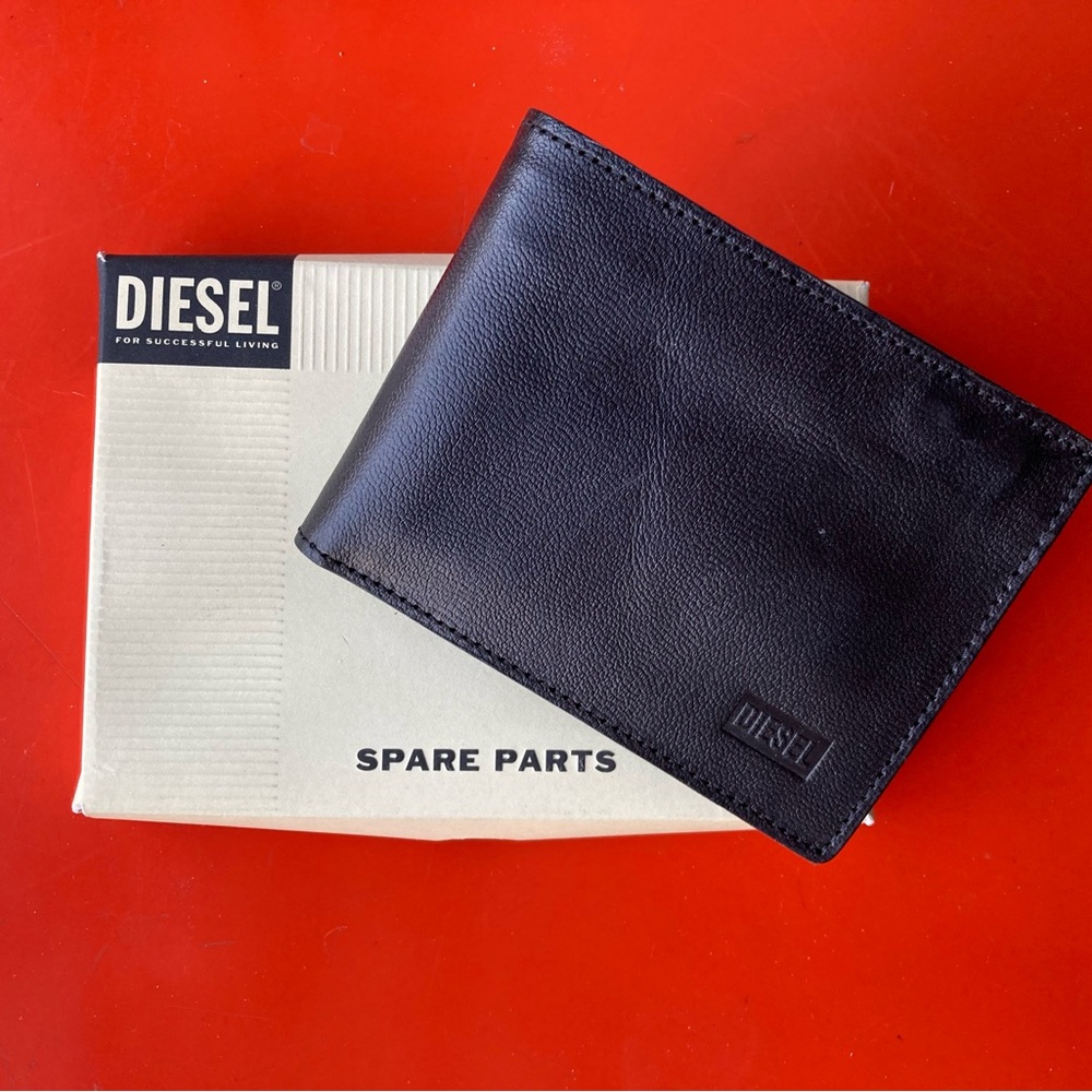 DIESEL bi-fold wallet black leather